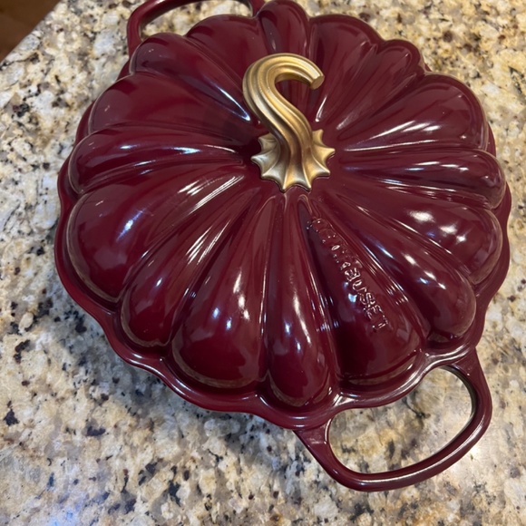 Le Creuset Rhône Pumpkin Braiser - SOLD OUT! - Picture 2 of 5